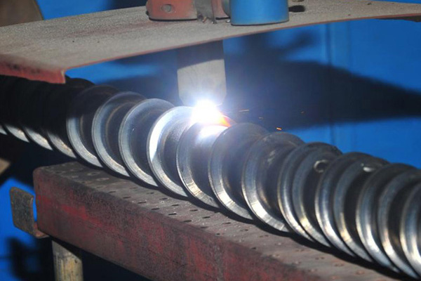 คุณทำการเคลือบสกรู bimetallic ของคุณอย่างไร?